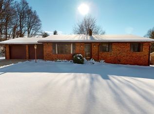 1590 Mushroom Ln, Jasper, IN 47546