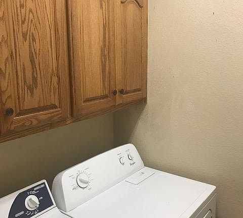 5th image of 1822 W Wedington Dr