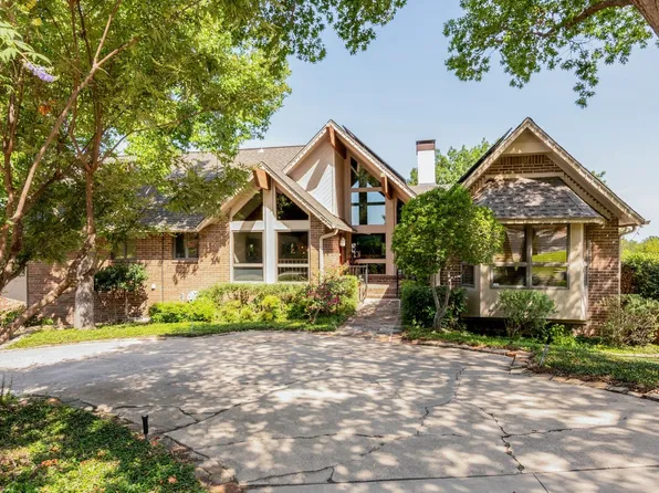 231 Oak Hill Dr, Trophy Club, TX 76262
