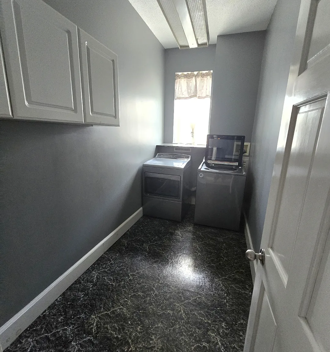 2 bed, $1,650 — Photo 4