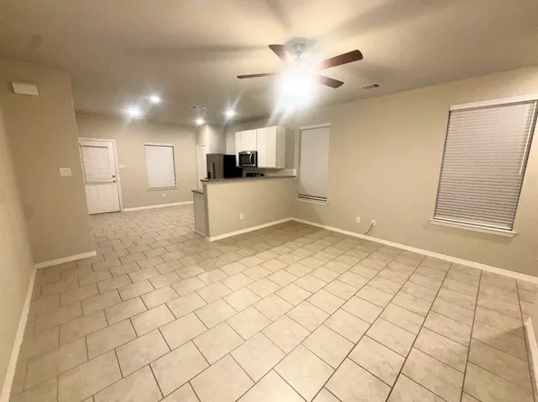 25734 Boxwood Hedge Ln, Tomball, TX 77375