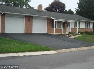 17700 Stone Valley Dr, Hagerstown, MD 21740