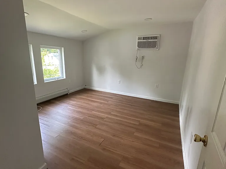285 Franklin Rd #2 — Photo 9