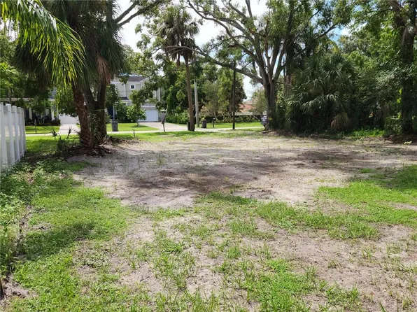 107 Arlington Ave E Lot 8, Oldsmar, FL 34677