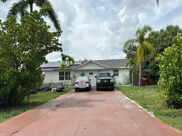 5638 Easy St, Bokeelia, FL 33922