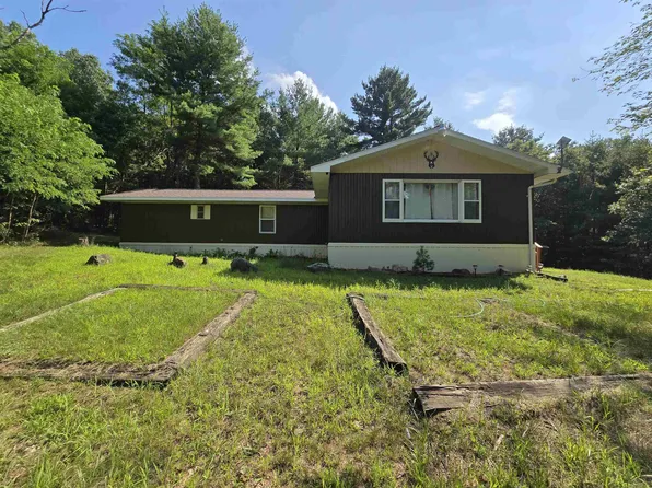 W6509 Czech Ave, Neshkoro, WI 54960