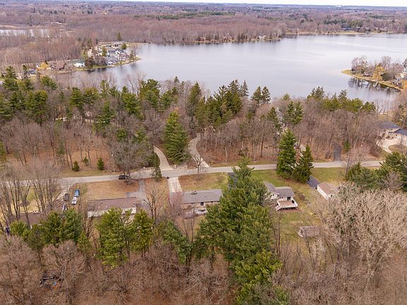 5th image of 5097 Merriman Rd