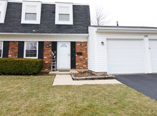 832 Parker Dr, Schaumburg, IL 60194