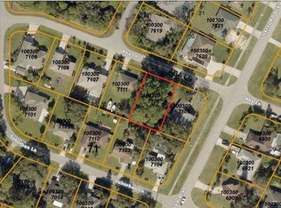 Aba Ln, North Pt, FL 34287