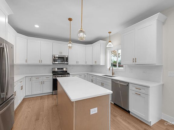 5th image of 0N634 Knollwood Dr
