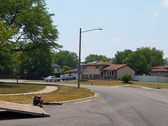 5th image of 779 Shenandoah Dr