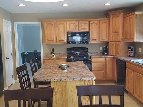 5th image of 10206 Bentley Dr