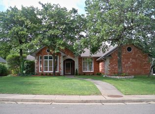 1504 Copper Rock Dr, Edmond, OK 73025