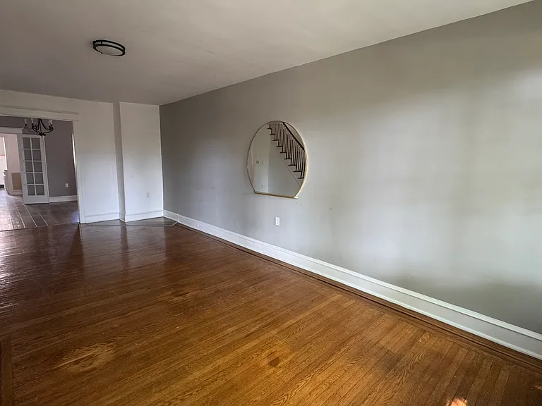 3427 Princeton Ave — Photo 2