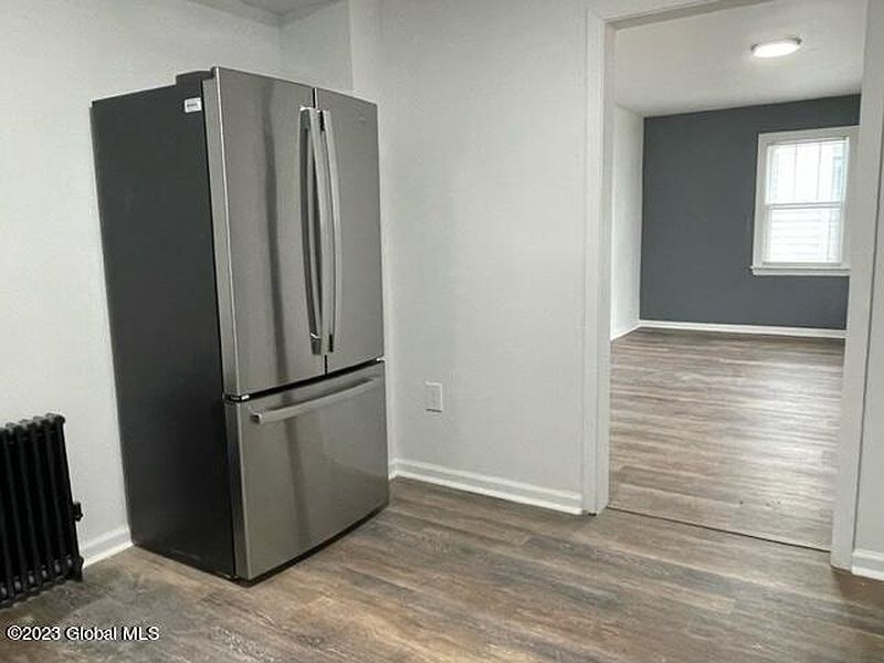 4th image of 3245 Taylor Street