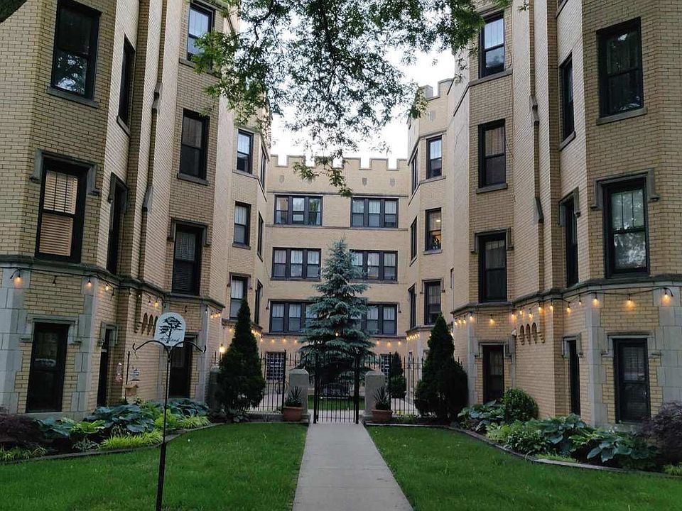 1st image of 6436 N Leavitt St APT 1E