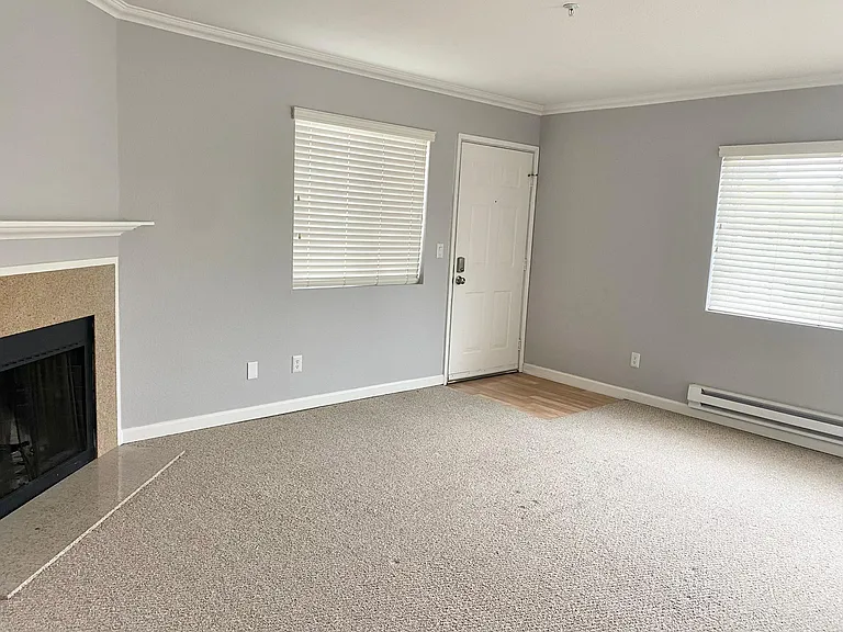 41 Grandview St #109 — Photo 8