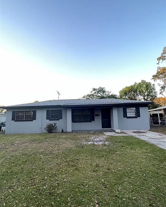 1st image of 823 Golden Rule Ct S