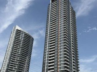 15 Watergarden Dr #610, Mississauga, ON L5R 0G8
