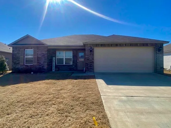 12 Summer Breeze Rd, Conway, AR 72032