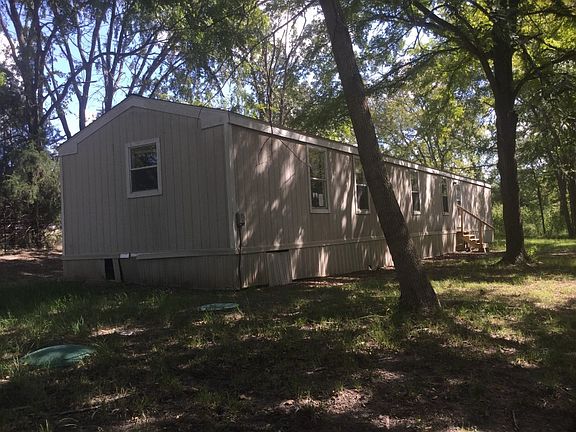 3rd image of 11001 Lakeview Dr E