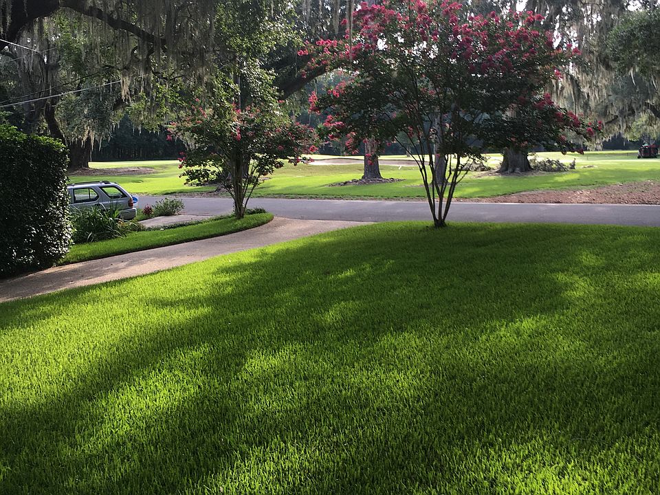 2nd image of 1310 Golf Terrace Dr