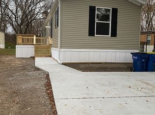 2274 Current St, Liberty, MO 64068