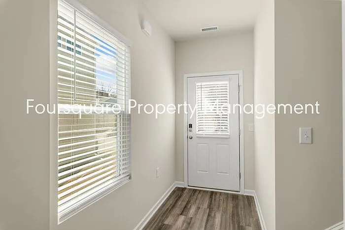 315 Joneshaven Dr — Photo 7