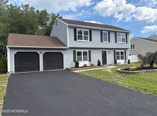 944 Yellowbank Rd, Toms River, NJ 08753