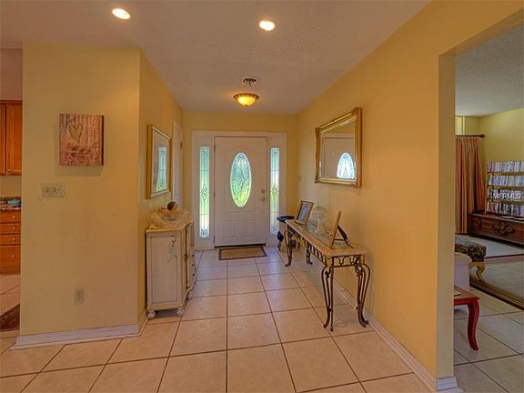 3rd image of 544 Saint Dunstan Way #4