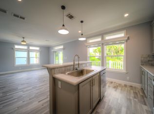 19590 Mayan St, Sugarloaf Key, FL 33042
