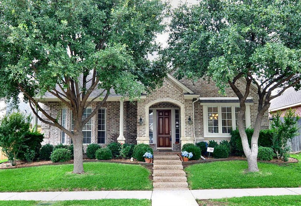 1st image of 7508 Blossom Ln