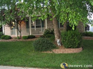 2068 Hackmann Estates Dr, Saint Charles, MO 63303