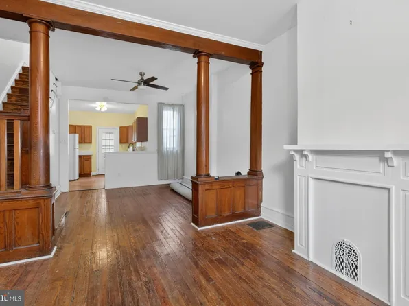 1910 N Howard St, Philadelphia, PA 19122