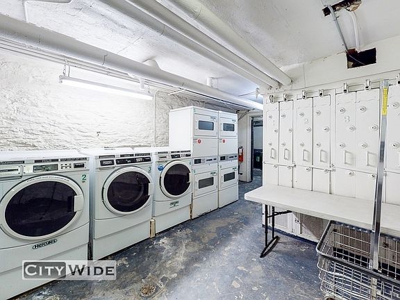 5th image of 104 E 81st St #5C
