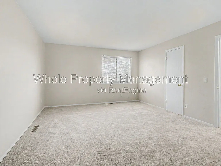 17564 E Grand Ave — Photo 11