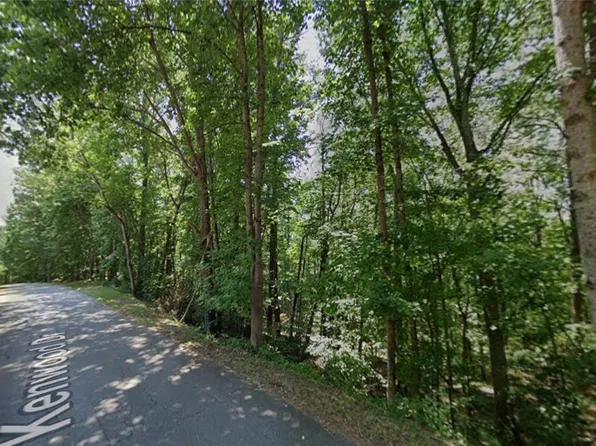 306 Kenwood Dr, Westminster, SC 29693
