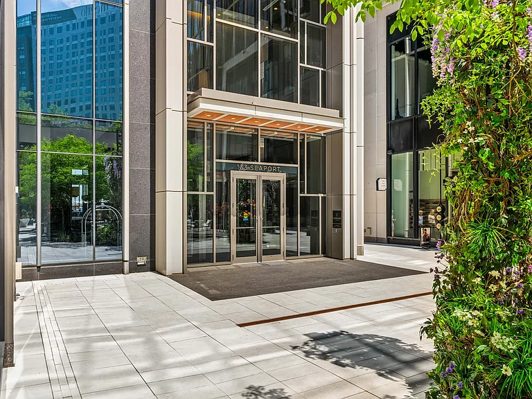 135 Seaport Blvd #705 — Photo 42