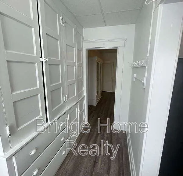 136 S Spring Ave — Photo 16