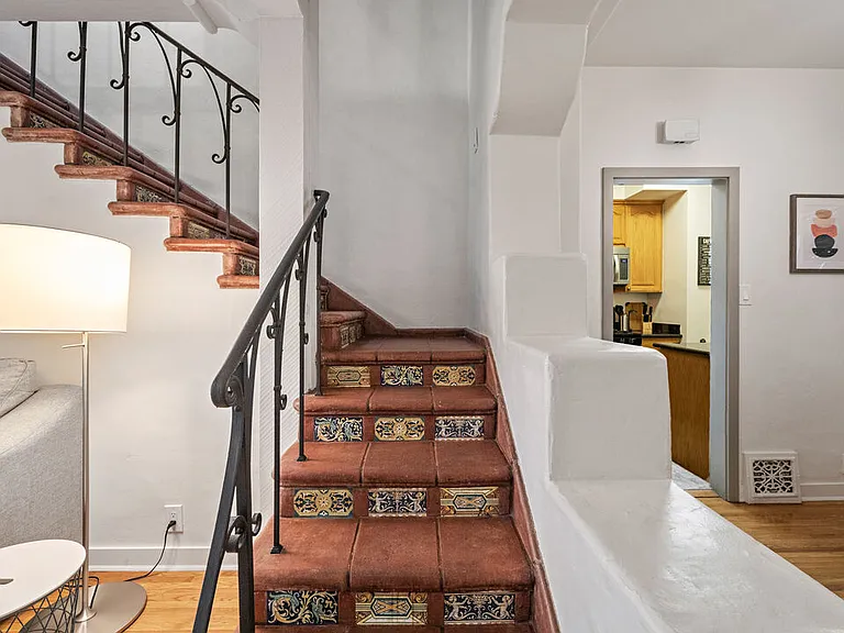 9904 Robbins Dr — Photo 6