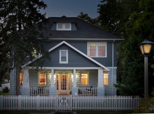 739 19th St S, Arlington, VA 22202