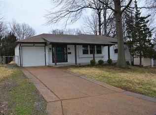 9239 Hale Dr, Saint Louis, MO