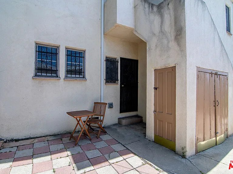 1219 S Alfred St — Photo 21