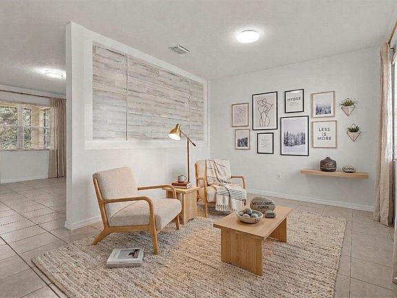 2nd image of 12124 Lake Blvd
