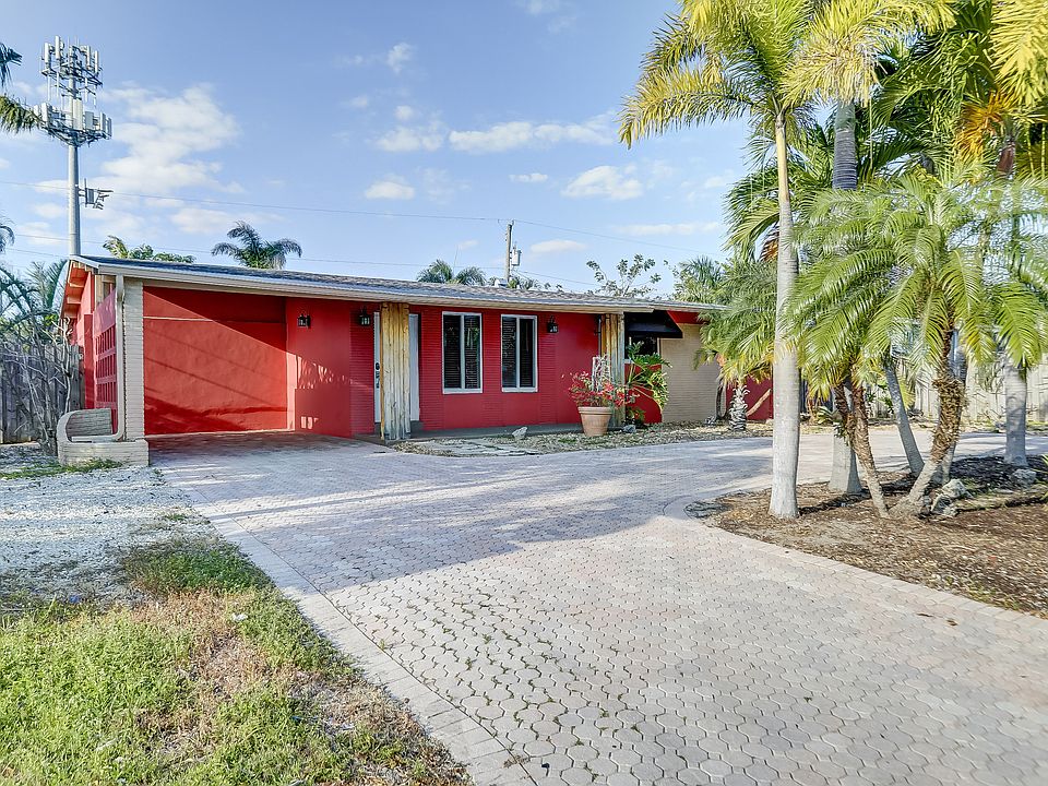 1st image of 819 NW 26th St