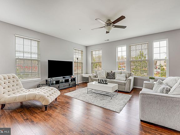5th image of 14707 Mason Creek Cir #120