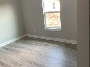 217 S Abilene Ave, Valley Center, KS 67147