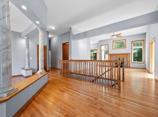 6257 Bolland Trl, Inver Grove Heights, MN 55076