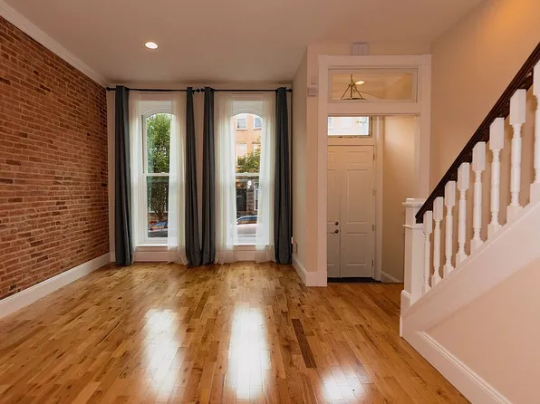 1711 Guilford Ave, Baltimore, MD 21202