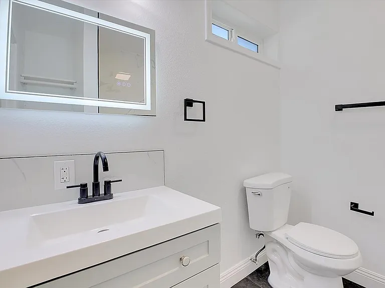 254 Woodbridge Ave #1 — Photo 16